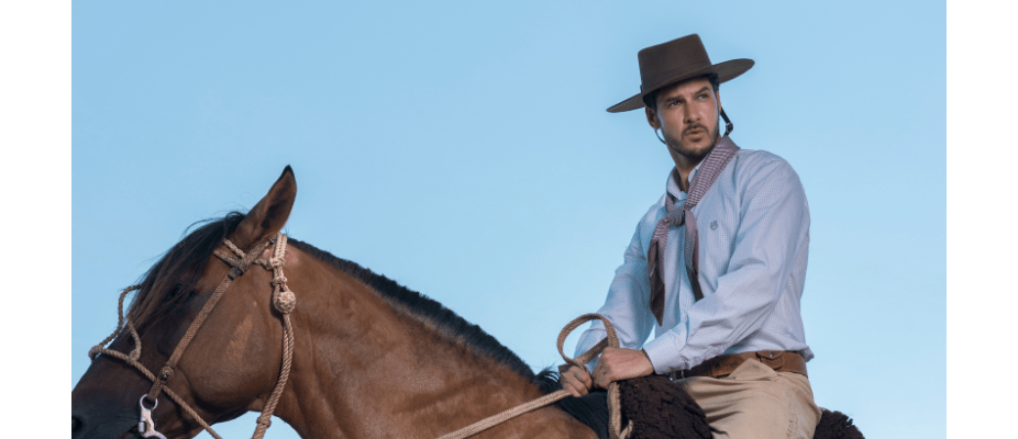 Como dar nó no lenço de gaúcho: confira o passo a passo simples